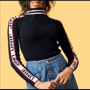 UNIF TURTLENECK